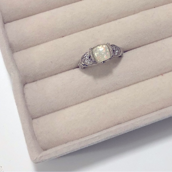 1Ct. Cushion Imitation Opal Leaf Ring - Picture 2 of 7